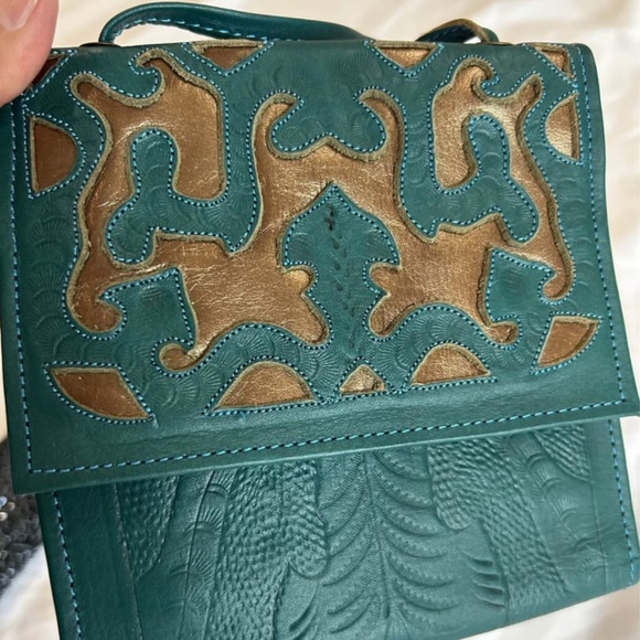 Green shoulder purse - Picture 1 of 3